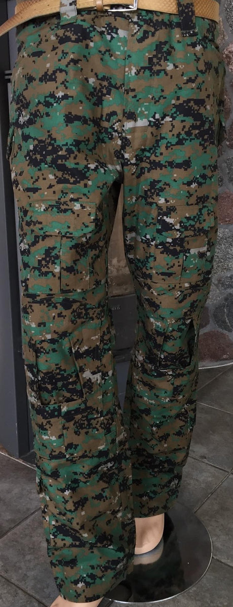 Vasarinis kostiumas