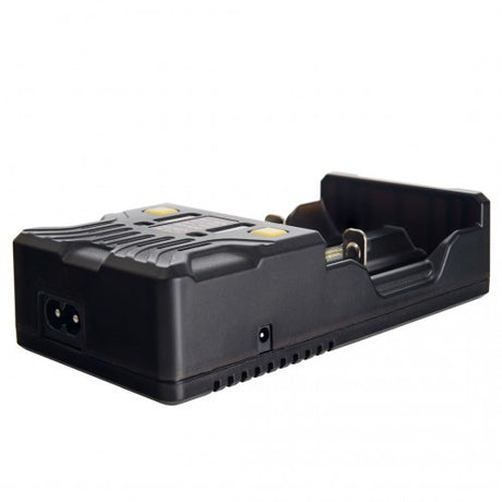Universalus baterijų įkroviklis Armytek Uni C2
